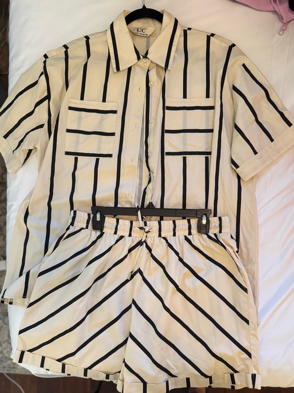 LIC Beige & Black Striped Short Set- XXXL - Picture 5 of 5